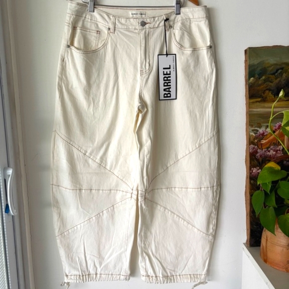 Almost Famous Pants - Almost Famous Women’s Barrel Drawstring Hem Pants Size L